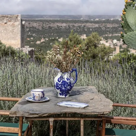 호텔 시타 데이 니클리아니 Koíta