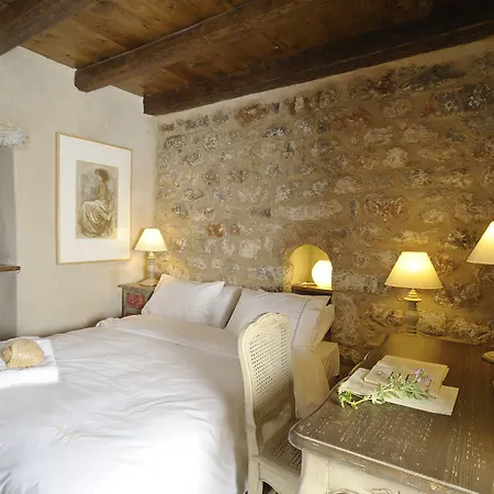 호텔 시타 데이 니클리아니