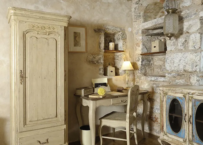 Citta Dei Nicliani Otel Koíta